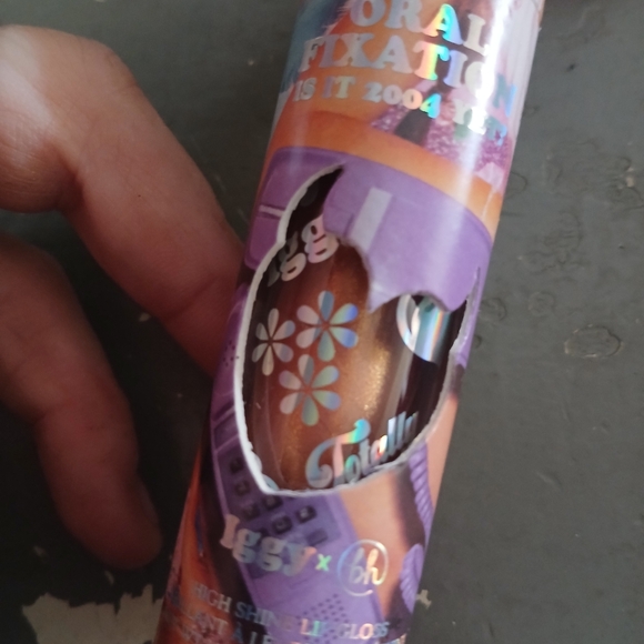 HB 6 pc Makeup Bundle New in original packaging - Picture 8 of 13